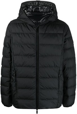 蒙克莱 SS23 Hadar 男女连帽羽绒夹克 黑色 全拉链款式。 1A00026596IU999 Order 蒙克莱 SS23 Hadar 男女连帽羽绒夹克 黑色 全拉链款式。 1A00026596IU999