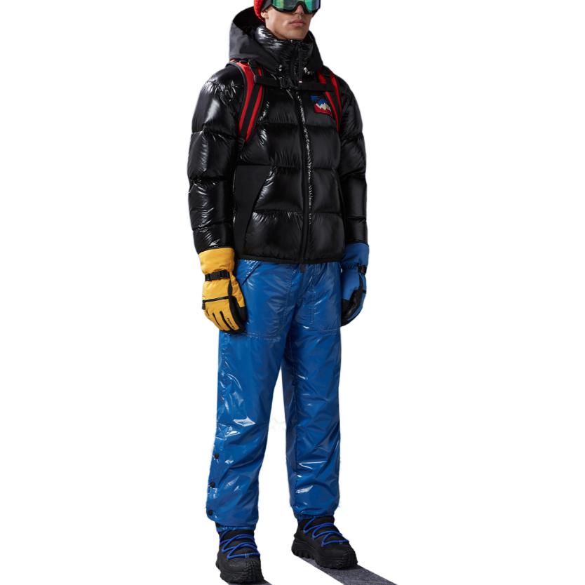 Purchase Moncler SS23 Marcassin 男女款黑色連帽羽絨外套附品牌標誌。 I20971A0004954AN2999