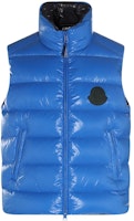 Moncler SS23 Parke Blue Down Vest Unisex - Solid Color with Logo Patch. 1A00046M2648P69 Moncler SS23 Parke Blue Down Vest Unisex - Solid Color with Logo Patch. 1A00046M2648P69