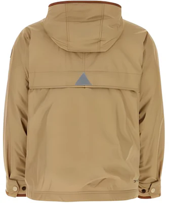 몽클레르 SS24 캐주얼 카키 후드 롱슬리브 자켓 코트 1B0000154A3E226 Lookbook 몽클레르 SS24 캐주얼 카키 후드 롱슬리브 자켓 코트 1B0000154A3E226