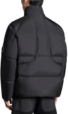 盟可睐 SS24 CHAOFENG龙胶囊系列黑色短款羽绒夹克长袖男女同款 J10911A000595396L999 Purchase 盟可睐 SS24 CHAOFENG龙胶囊系列黑色短款羽绒夹克长袖男女同款 J10911A000595396L999