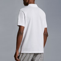 Moncler SS24 Dragon Series Baju Polo Sulaman Putih. J10918A0000889A16002 Purchase Moncler SS24 Dragon Series Baju Polo Sulaman Putih. J10918A0000889A16002