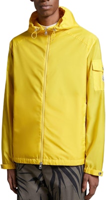 盟可睐 SS24 ETIACHE 尼龙连帽防风夹克 黄色外套 J10911A001015968E10O Lookbook 盟可睐 SS24 ETIACHE 尼龙连帽防风夹克 黄色外套 J10911A001015968E10O