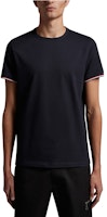 Moncler SS24 修身三色細節圓領T恤 男女適用 午夜藍 J10918C7160087296778 Lookbook Moncler SS24 修身三色細節圓領T恤 男女適用 午夜藍 J10918C7160087296778