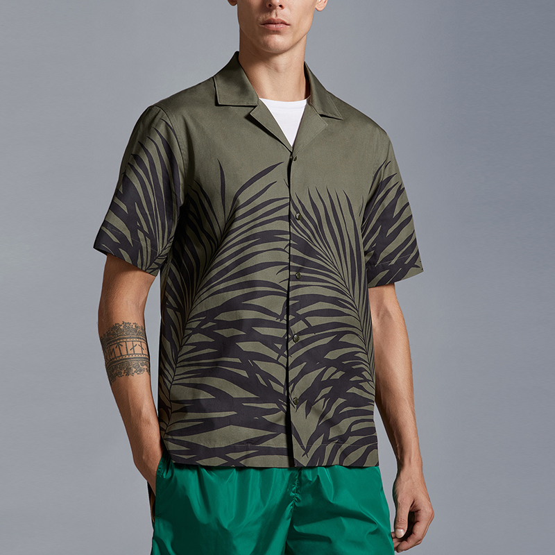 Moncler SS24 Tropical Print Button-Up Short Sleeve Shirt Green  Style J10912F00006597M1S89 圖 4