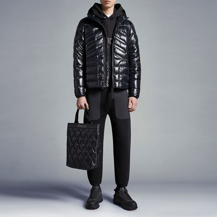 Moncler SS24 Year of the Dragon Short Hooded Down Jacket Unisex Black J10911A00060595GJ999 圖 3
