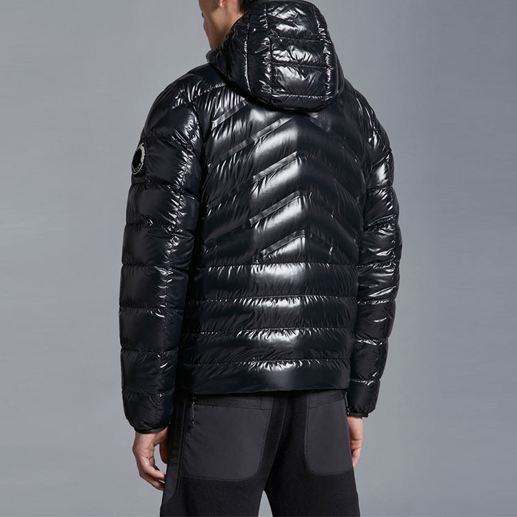 Moncler SS24 Year of the Dragon Short Hooded Down Jacket Unisex Black J10911A00060595GJ999 圖 4