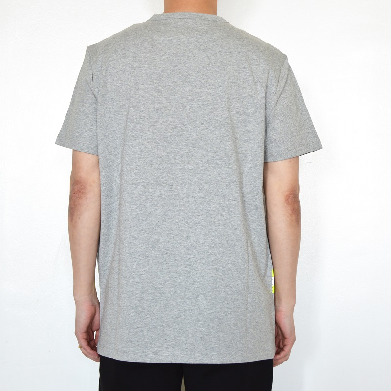 Details for Moncler Baju T Lengan Pendek Cetak Logo Berjalur Kelabu 0918C739208390T984