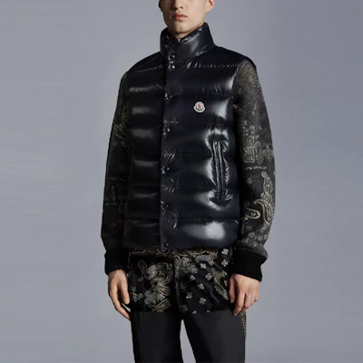 Moncler Tibb Logo Print Navy Blue Down Vest Sleeveless Puffer Jacket 1A0009668950742 Shop Moncler Tibb Logo Print Navy Blue Down Vest Sleeveless Puffer Jacket 1A0009668950742