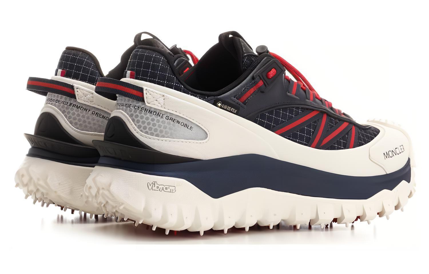 Shop モンクレール トレイルグリップ GTX ロー "トリコロール" 4M002-30-M2058-P07