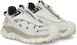Lookbook Moncler Trailgrip GORE-TEX Low 'Putih Kelabu' 4M000-90-M3311-P09