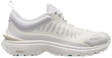 Moncler Trailgrip Lite White I109A4M00130M2808001 Moncler Trailgrip Lite White I109A4M00130M2808001