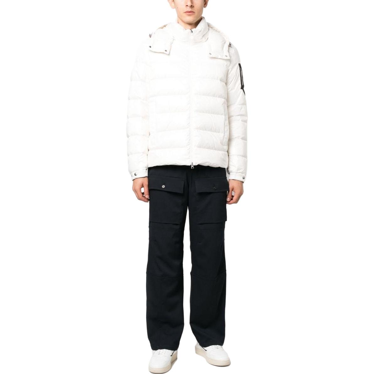 Moncler Unisex Solid Hooded Down Jacket with Zipper and Goose Down Filling. 1A000075963VSAULX031 圖 3