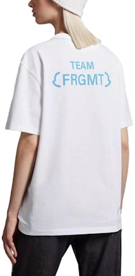 Moncler x Fragment 設計聯名彎字口袋印花白色T恤 I209U8C00005M3265001 Purchase Moncler x Fragment 設計聯名彎字口袋印花白色T恤 I209U8C00005M3265001