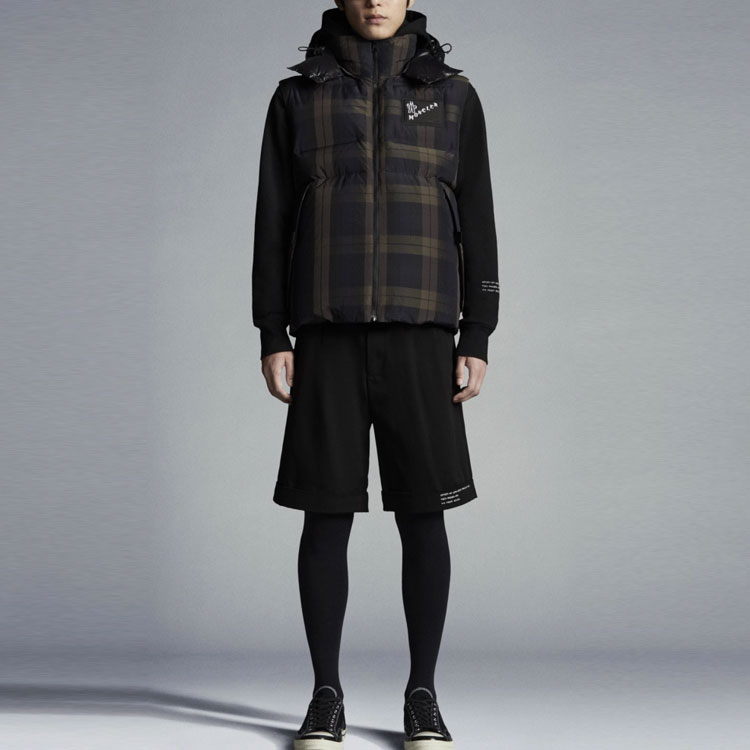 Lookbook モンクレール x FRGMT 藤原ヒロシ ロゴ ブラックショーツ メンズ コラボレーション。 G209U2B00001595FN999