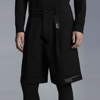 Moncler x FRGMT Hiroshi Fujiwara Logo Black Shorts Men’s Collaboration. G209U2B00001595FN999 Purchase Moncler x FRGMT Hiroshi Fujiwara Logo Black Shorts Men’s Collaboration. G209U2B00001595FN999