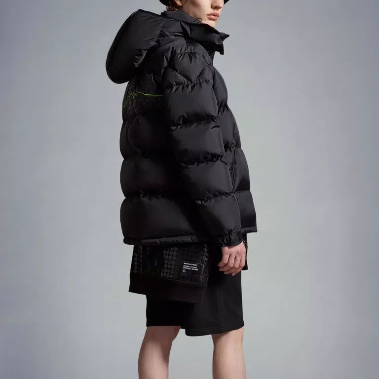 Moncler FRGMT SS23 Black Logo Puffer Jacket Unisex Collab Hoodie Style. I209U1A00001M3235999 圖 3
