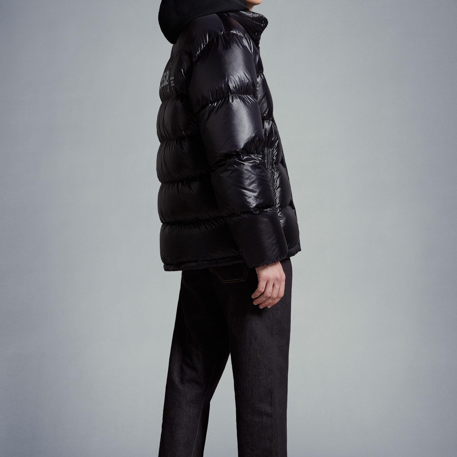 Moncler FRGMT SS23 Ski Collection Black Short Puffer Jacket Unisex Winter Wear. I209U1A00003M3078999 圖 6