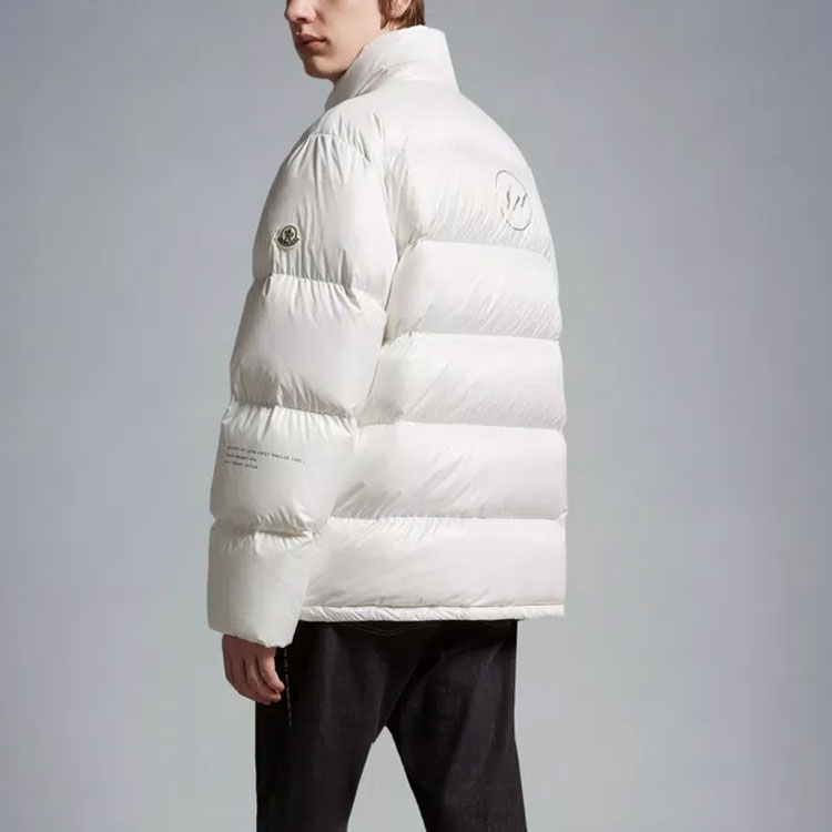 Moncler FRGMT SS23 White Short Puffer Jacket with Lettering Design Unisex. I209U1A00003M3078032 圖 4