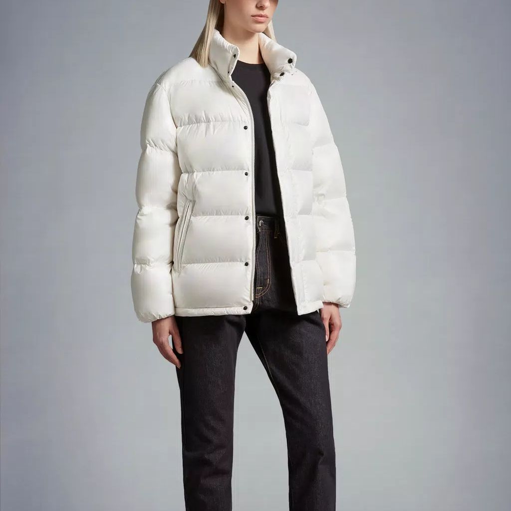 Moncler FRGMT SS23 White Short Puffer Jacket with Lettering Design Unisex. I209U1A00003M3078032 圖 5