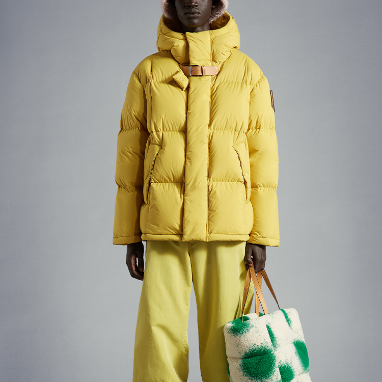 Moncler JW Anderson SS22 Yellow Short Hooded Puffer Jacket Unisex Winter. H209E1A00017M1636128 圖 3