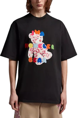 몽클레르 x JW 앤더슨 SS23 블랙 베어 그래픽 프린트 반팔 티셔츠. I109E8C00001M2681999 Details for 몽클레르 x JW 앤더슨 SS23 블랙 베어 그래픽 프린트 반팔 티셔츠. I109E8C00001M2681999