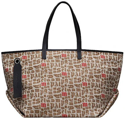 몽클레르 x 팜앤젤스 로고 자카드 토트백 (베이지/블랙)
Buy 몽클레르 x 팜앤젤스 로고 자카드 토트백 (베이지/블랙)