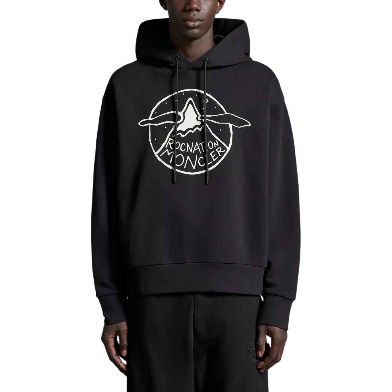 Shop Moncler x Roc Nation 2024春夏聯名黑色連帽衫 前印Logo 男女款 I209W8G00006809KX999