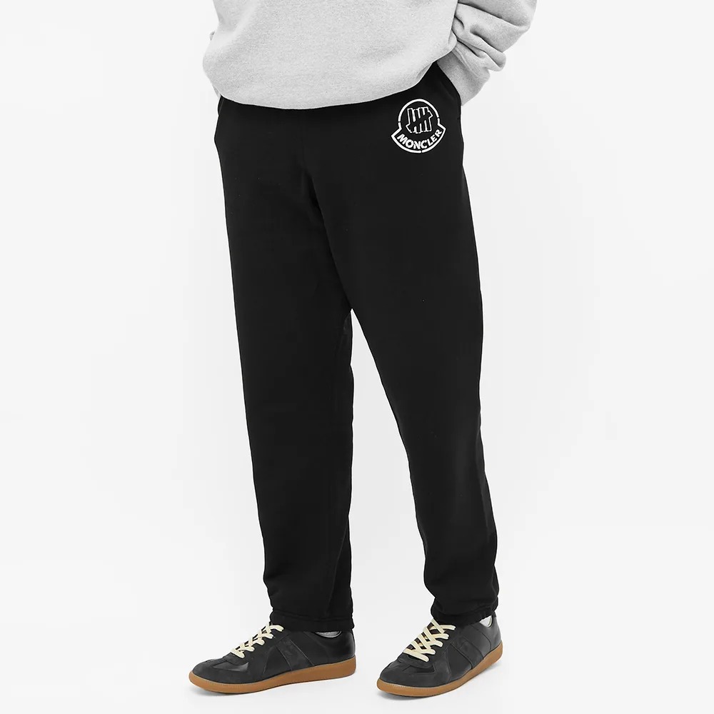 Lookbook 盟可睐 x UNDEFEATED 黑色透气排汗针织长裤 男女同款 F20928H70210V8187999