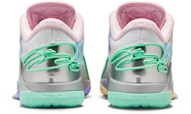 Monopoly x Nike LeBron 22 'Multi-Color' FZ1099-100 Purchase Monopoly x Nike LeBron 22 'Multi-Color' FZ1099-100
