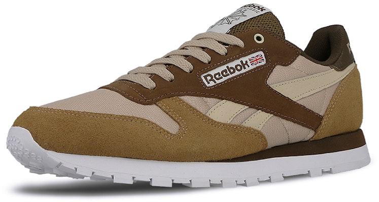 Montana Cans x Reebok Classic Leather 'Cappuccino' CM9610 Lookbook Montana Cans x Reebok Classic Leather 'Cappuccino' CM9610