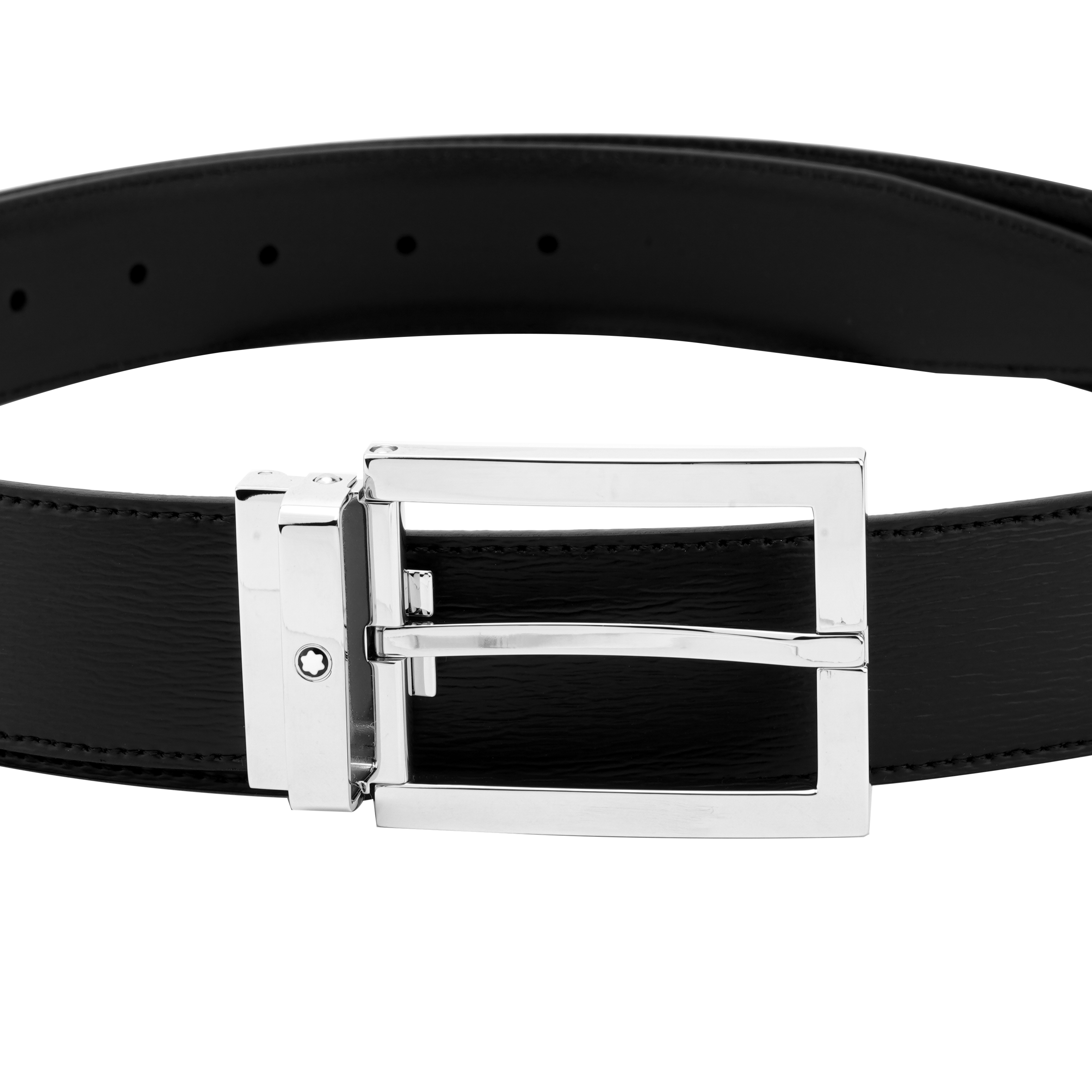 Lookbook 萬寶龍 黑色皮帶搭配鋼製針扣，寬度3.5公分。 114435