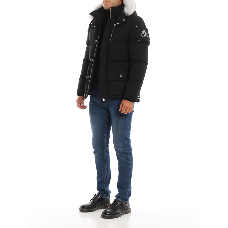 Lookbook Moose Knuckles 3Q 男女通用短款羽绒服 黑色 - 滑雪季连帽设计 MK2228M3Q-290