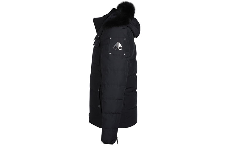 Purchase Moose Knuckles Jaket Panjang Lengan Basic Down dengan Desain Logo Subtil. M30MJ176-291