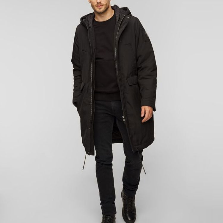 Lookbook Moose Knuckles 黑色长袖连帽外套 舒适中长款夹克. M33MP244-292