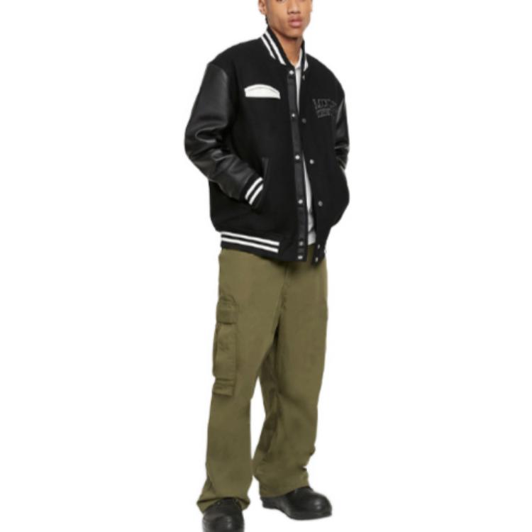 Lookbook Moose Knuckles Jaket Varsity Baseball Hitam Loose Fit. M33MB025