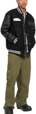 Moose Knuckles Jaket Varsity Baseball Hitam Loose Fit. M33MB025 Lookbook Moose Knuckles Jaket Varsity Baseball Hitam Loose Fit. M33MB025