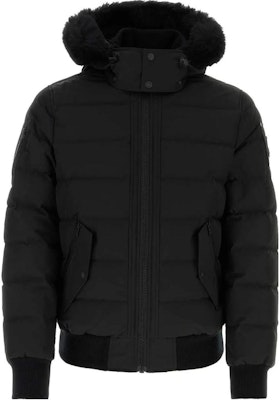 Moose Knuckles Jaket Hoodie Hitam Solid dengan Ritsleting. M33MB014S-305 Buy Moose Knuckles Jaket Hoodie Hitam Solid dengan Ritsleting. M33MB014S-305