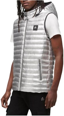 Moose Knuckles 银色带拉链装饰连帽羽绒背心. M13MV450HM-346 Buy Moose Knuckles 银色带拉链装饰连帽羽绒背心. M13MV450HM-346