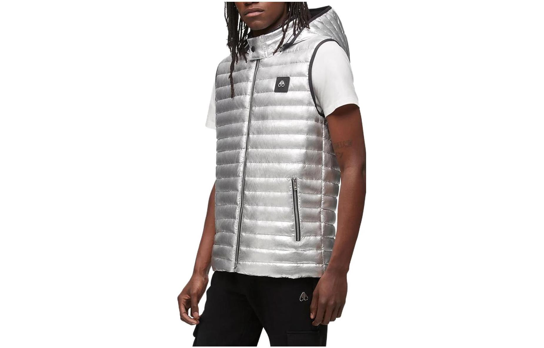 Order Moose Knuckles 银色带拉链装饰连帽羽绒背心. M13MV450HM-346
