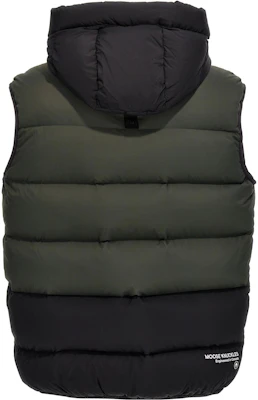 Moose Knuckles 拼色無袖拉鍊背心 男女款 綠色 M33MV4651-210 Shop Moose Knuckles 拼色無袖拉鍊背心 男女款 綠色 M33MV4651-210