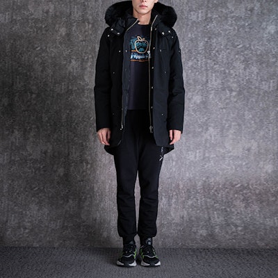 Moose Knuckles 2019秋冬款黑色带毛边羽绒服 男女款 MK4661MP-291 Lookbook Moose Knuckles 2019秋冬款黑色带毛边羽绒服 男女款 MK4661MP-291