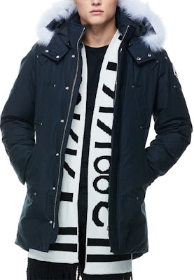 무스 너클스 FW21 스털링 블루 다운 파카 화이트 퍼 트림 후드 유니섹스. MK4661MP-401 Lookbook 무스 너클스 FW21 스털링 블루 다운 파카 화이트 퍼 트림 후드 유니섹스. MK4661MP-401