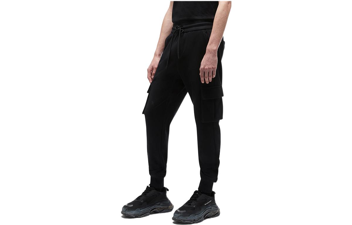 Moose Knuckles FW22  Black Drawstring Sweatpants with Multi-Pocket Design. M32MR763
