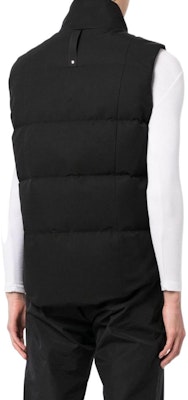 Moose Knuckles 2022秋冬蒙特利尔男女同款黑色羽绒马甲 - 轻便保暖。 M32MV474292 Shop Moose Knuckles 2022秋冬蒙特利尔男女同款黑色羽绒马甲 - 轻便保暖。 M32MV474292