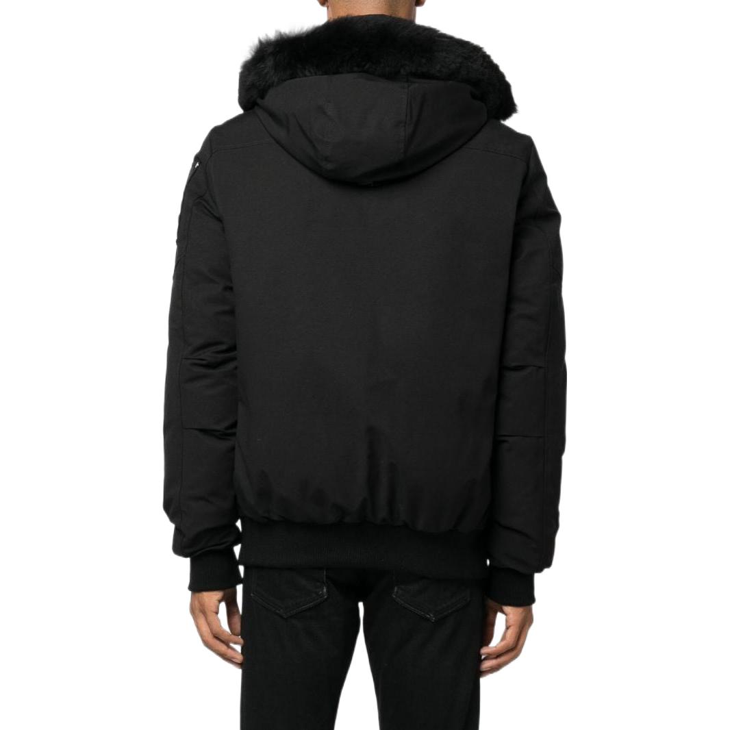 Shop Moose Knuckles FW22男女同款黑色连帽羽绒服长袖纯色夹克 M32MB000S305