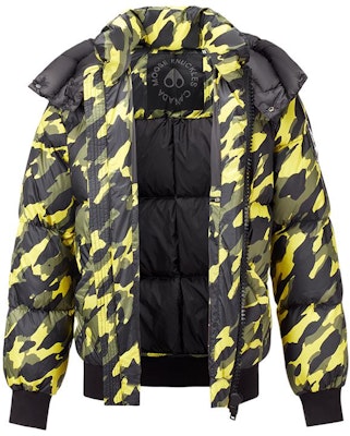 ムースナックルズ FW22 イエローカモ フード付きダウンジャケット ユニセックス M32MJ176H Lookbook ムースナックルズ FW22 イエローカモ フード付きダウンジャケット ユニセックス M32MJ176H