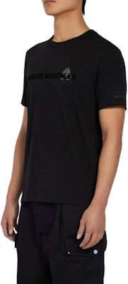 Camiseta Negra de Manga Corta Moose Knuckles SS25 Logo Crewneck. M15MT760292 Purchase Camiseta Negra de Manga Corta Moose Knuckles SS25 Logo Crewneck. M15MT760292