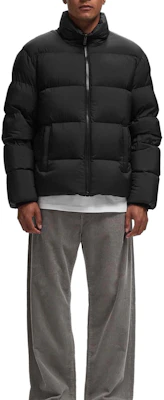 Moose Knuckles 男女款立領長袖基本款羽絨外套 M34MJ144-292 Lookbook Moose Knuckles 男女款立領長袖基本款羽絨外套 M34MJ144-292