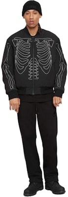 麋鹿结x PLEASURES SS24 骷髅刺绣防水飞行夹克 黑色. M33MB036PL Shop 麋鹿结x PLEASURES SS24 骷髅刺绣防水飞行夹克 黑色. M33MB036PL